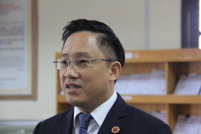 Ông Mai Sơn.