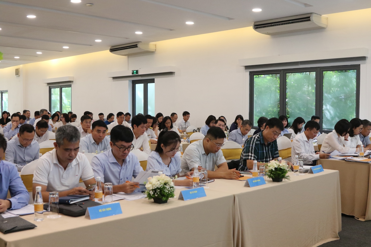 C&aacute;c đại biểu tham dự Hội nghị.