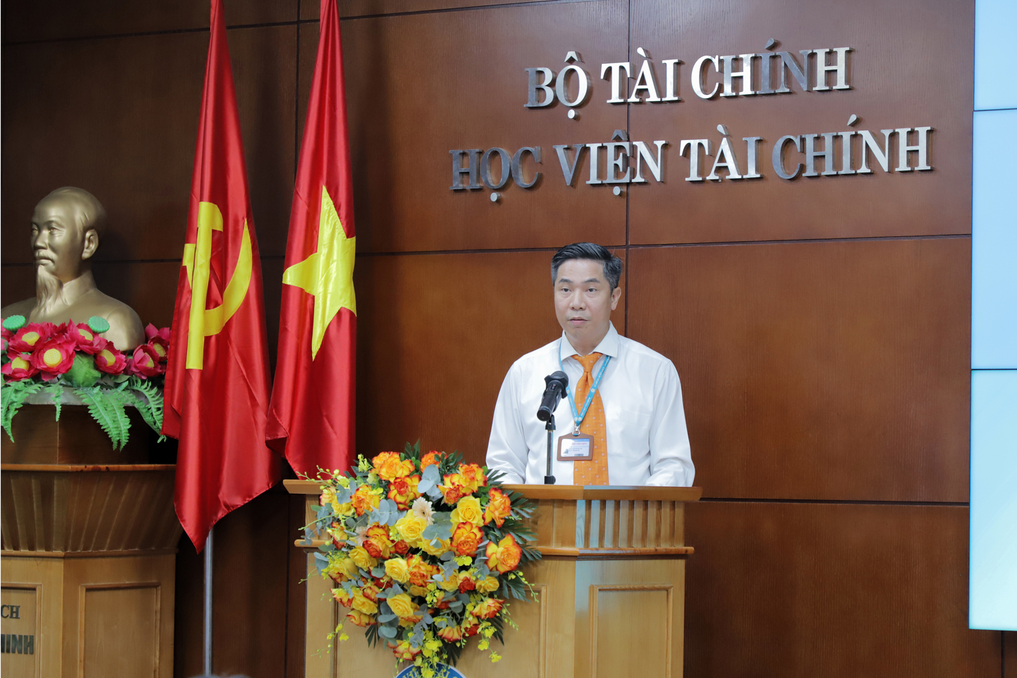 PGS. TS Nguyễn Đào Tùng - Giám đốc Học viện Tài chính phát biểu tại Hội thảo.