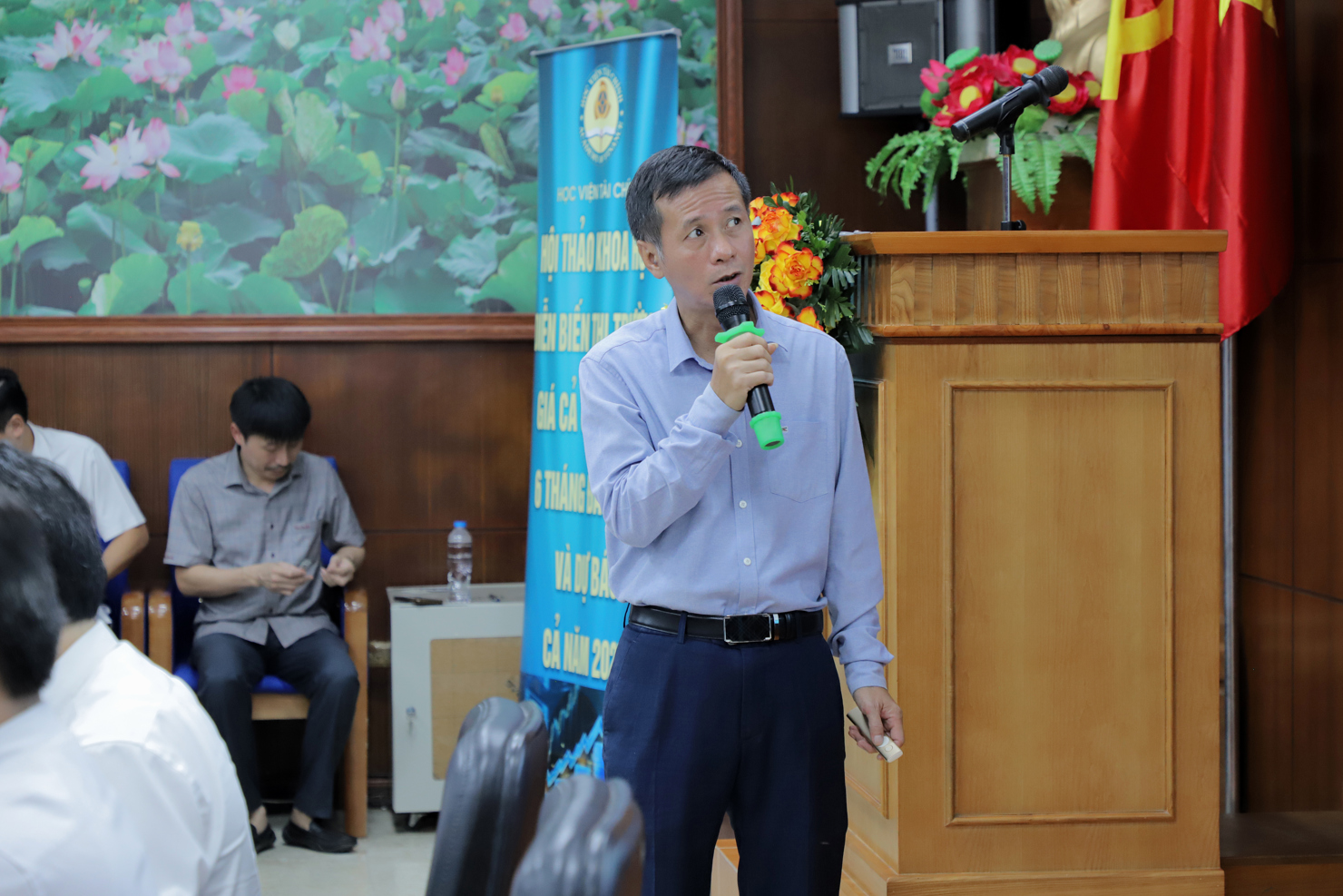 TS. Nguyễn Đức Độ - Phó Viện trưởng Viện Kinh tế - Tài chính (Học viện Tài chính) dự báo lạm phát cả năm 2025 sẽ ở mức khoảng 3,4%.