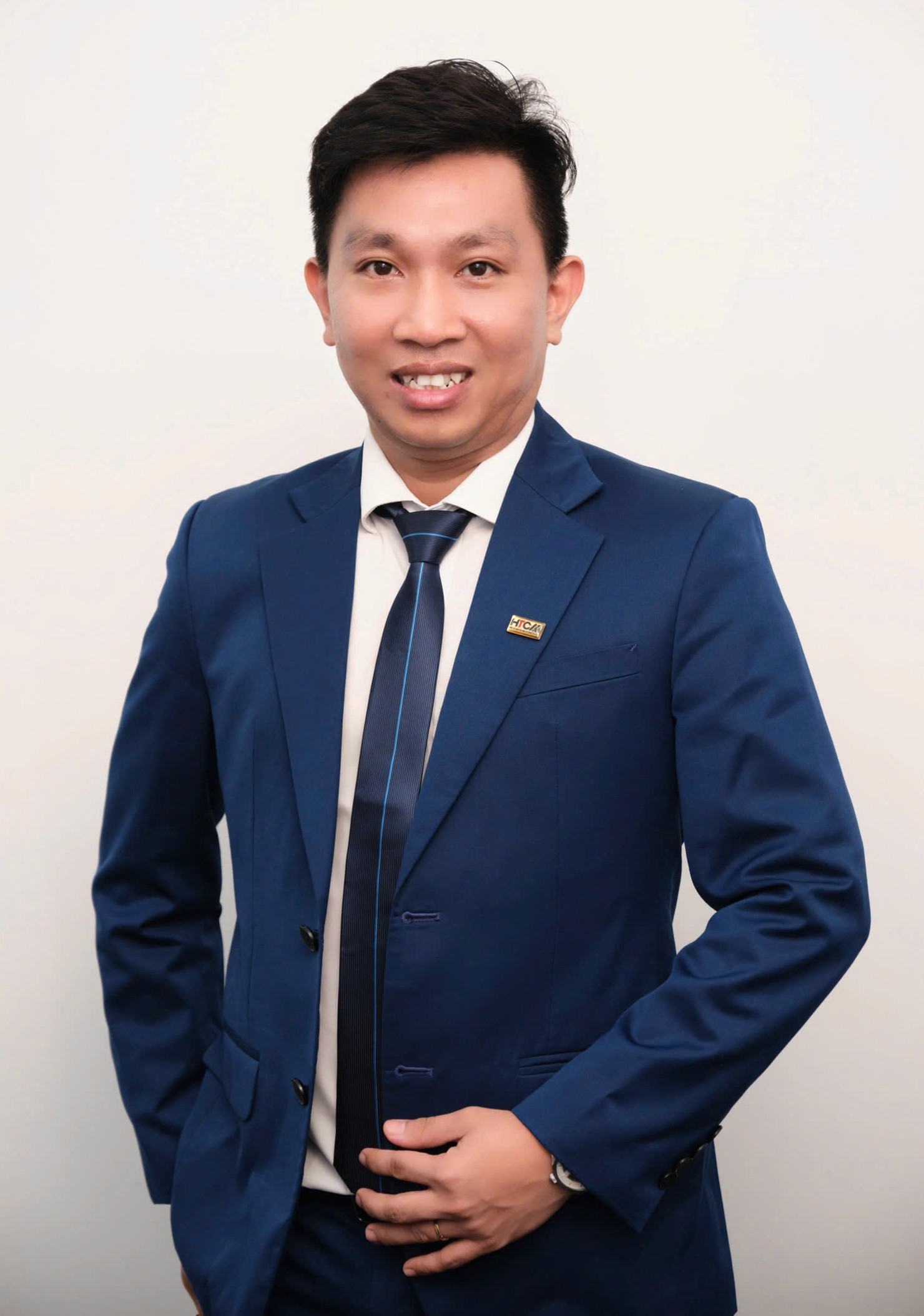 “Với nền tảng hiện tại cùng chiến lược rõ ràng, ĐLT Tấn Ngọc từng bước tiến về phía trước, hướng đến trở thành một trong những đại lý thuế hàng đầu trong việc hỗ trợ doanh nghiệp tuân thủ pháp luật thuế, hội nhập sâu rộng và phát triển hiệu quả trong giai đoạn chuyển đổi số” , Giám đốc Huỳnh Tấn Lực nhấn mạnh.
