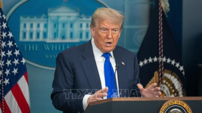 Tổng thống Mỹ Donald Trump phát biểu tại Nhà Trắng. (Ảnh: THX/TTXVN)