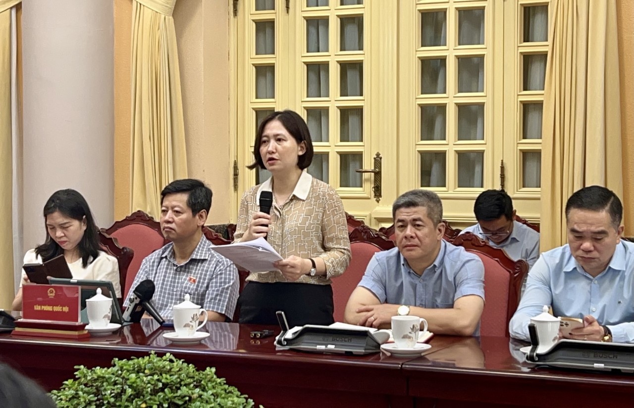 Bà Nguyễn Thu Thủy - Phó Cục trưởng Cục Phát triển Doanh nghiệp nhà nước (Bộ Tài chính) cho biết, điểm nổi bật về tăng quyền tự chủ của doanh nghiệp của Luật là quyền ban hành chiến lược phát triển và kế hoạch kinh doanh hằng năm. 