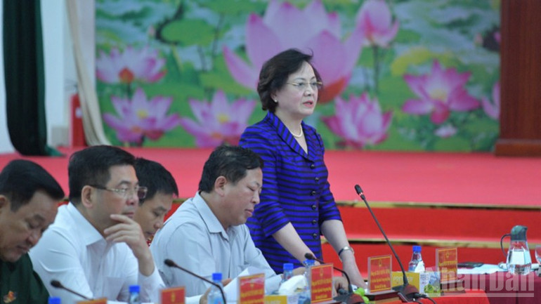 Bộ trưởng Nội vụ Phạm Thị Thanh Trà phát biểu ý kiến tại hội nghị. (Ảnh: THANH GIANG). 