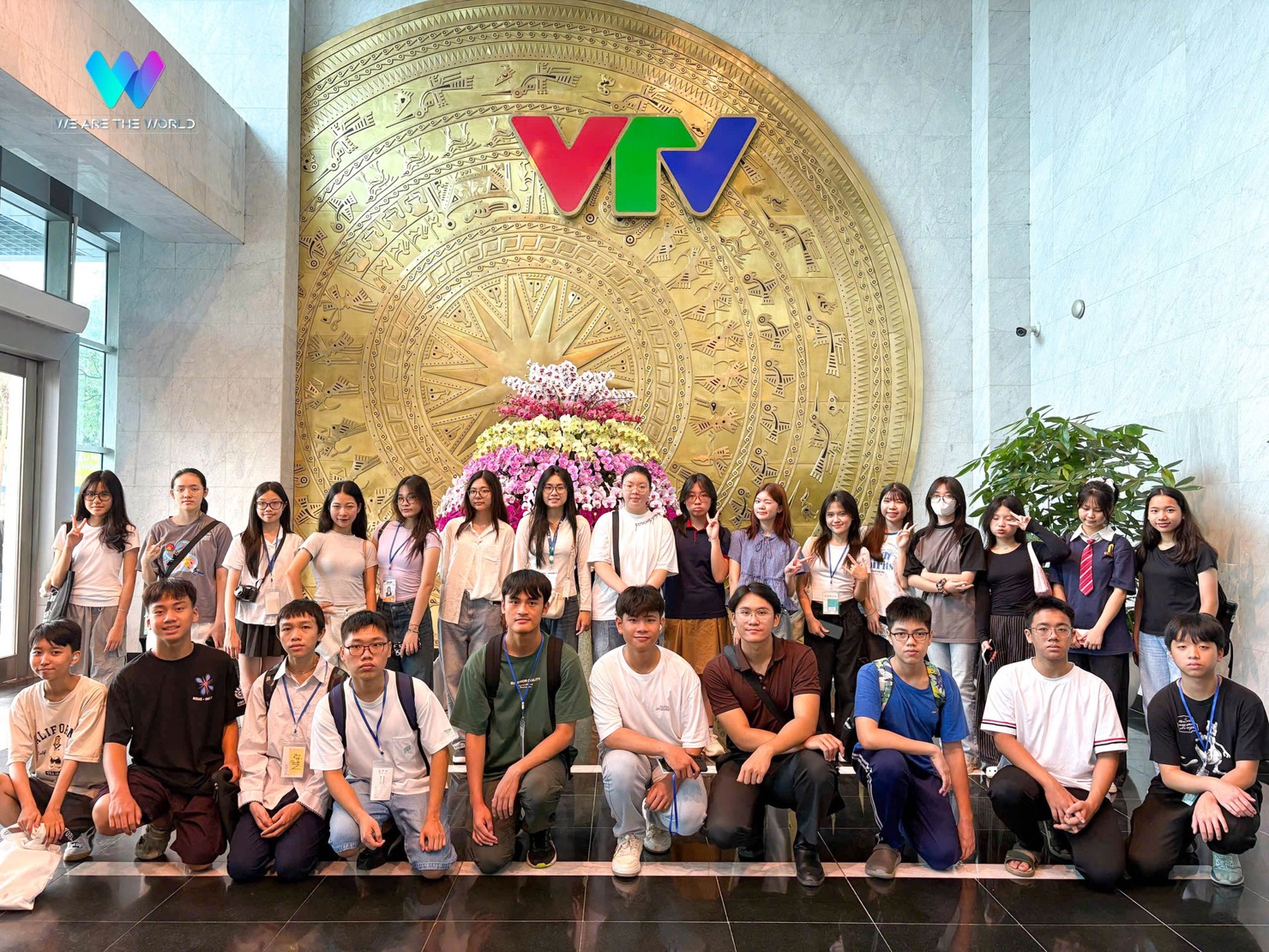 "Đột nhập” Đài Truyền hình Quốc gia - nơi trí tưởng tượng và đam mê nghề báo được thắp sáng
