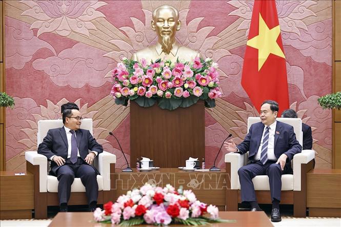 Chủ tịch Quốc hội đ&aacute;nh gi&aacute; cao mối quan hệ hợp t&aacute;c, phối hợp chặt chẽ giữa Kiểm to&aacute;n Nh&agrave; nước Việt Nam v&agrave; Kiểm to&aacute;n Nh&agrave; nước L&agrave;o thời gian qua. Ảnh: TTXVN
