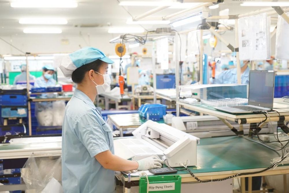 Sản xuất tại Công ty TNHH Rhythm Precision Việt Nam (KCN Nội Bài, Hà Nội).