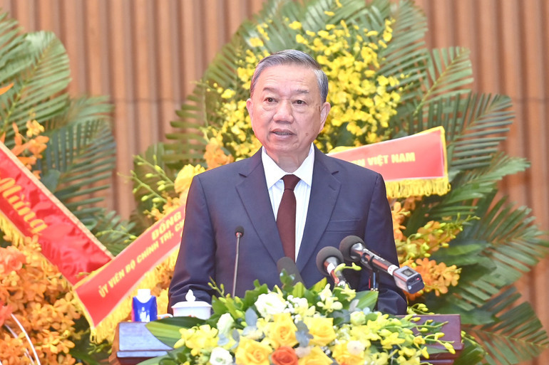 Tổng B&iacute; thư T&ocirc; L&acirc;m ph&aacute;t biểu chỉ đạo. (Ảnh ĐĂNG KHOA). &nbsp;