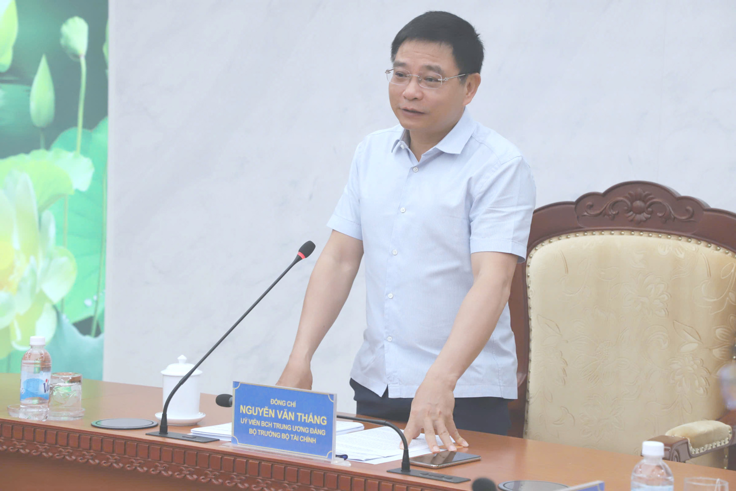 Bộ trưởng Bộ Tài chính Nguyễn Văn Thắng phát biểu tại Hội nghị.