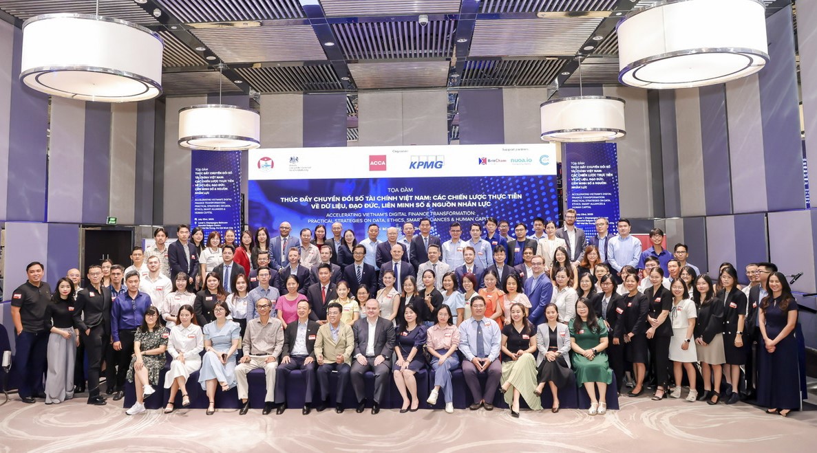 Th&agrave;nh vi&ecirc;n&nbsp;Hiệp hội Doanh nghiệp Anh tại Việt Nam (BritCham) tại Lễ ra mắt nh&oacute;m c&ocirc;ng t&aacute;c C&ocirc;ng nghệ. Ảnh: BTC