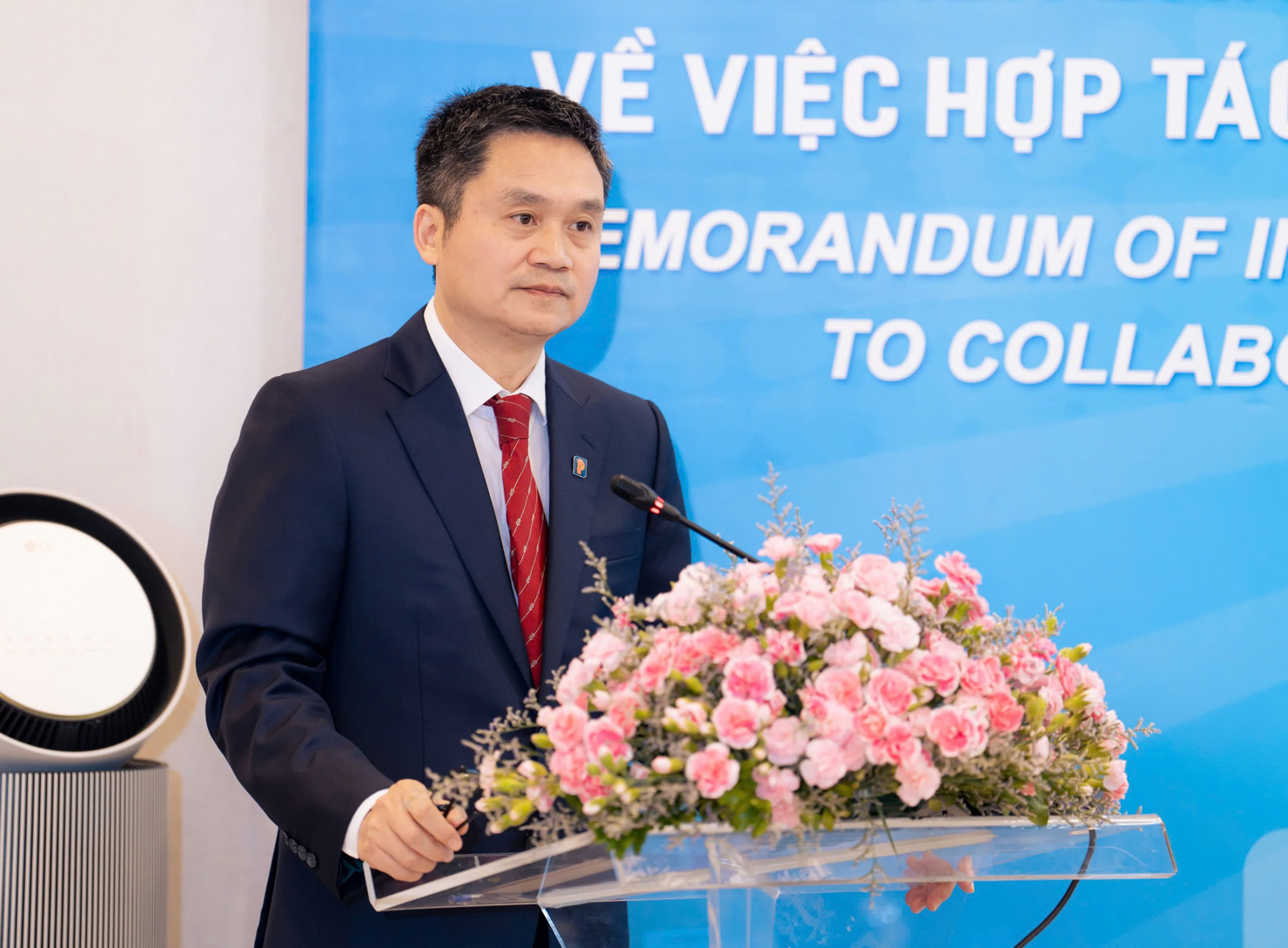 Ông Phạm Văn Thanh - Chủ tịch HĐQT Petrolimex phát biểu về ý nghĩa chiến lược trong hợp tác phát triển SAF với Tập đoàn Keppel.