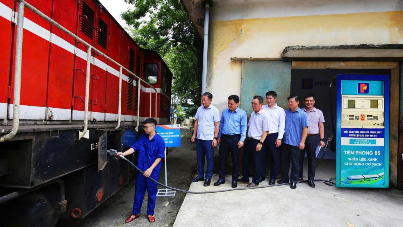B5 đang được xem là giải pháp quá độ hiệu quả trong quá trình chuyển đổi sang năng lượng sạch.