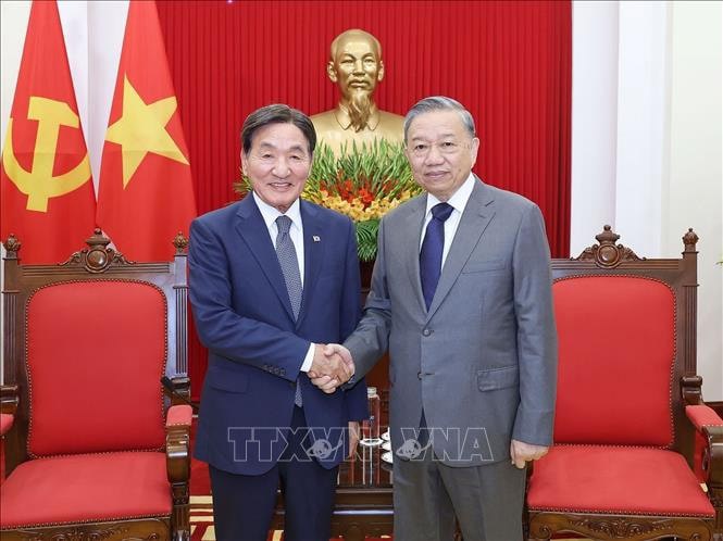 Tổng Bí thư Tô Lâm tiếp ông Park Chang Dal, Đặc phái viên của Tổng thống Hàn Quốc. Ảnh: Thống Nhất/TTXVN. 