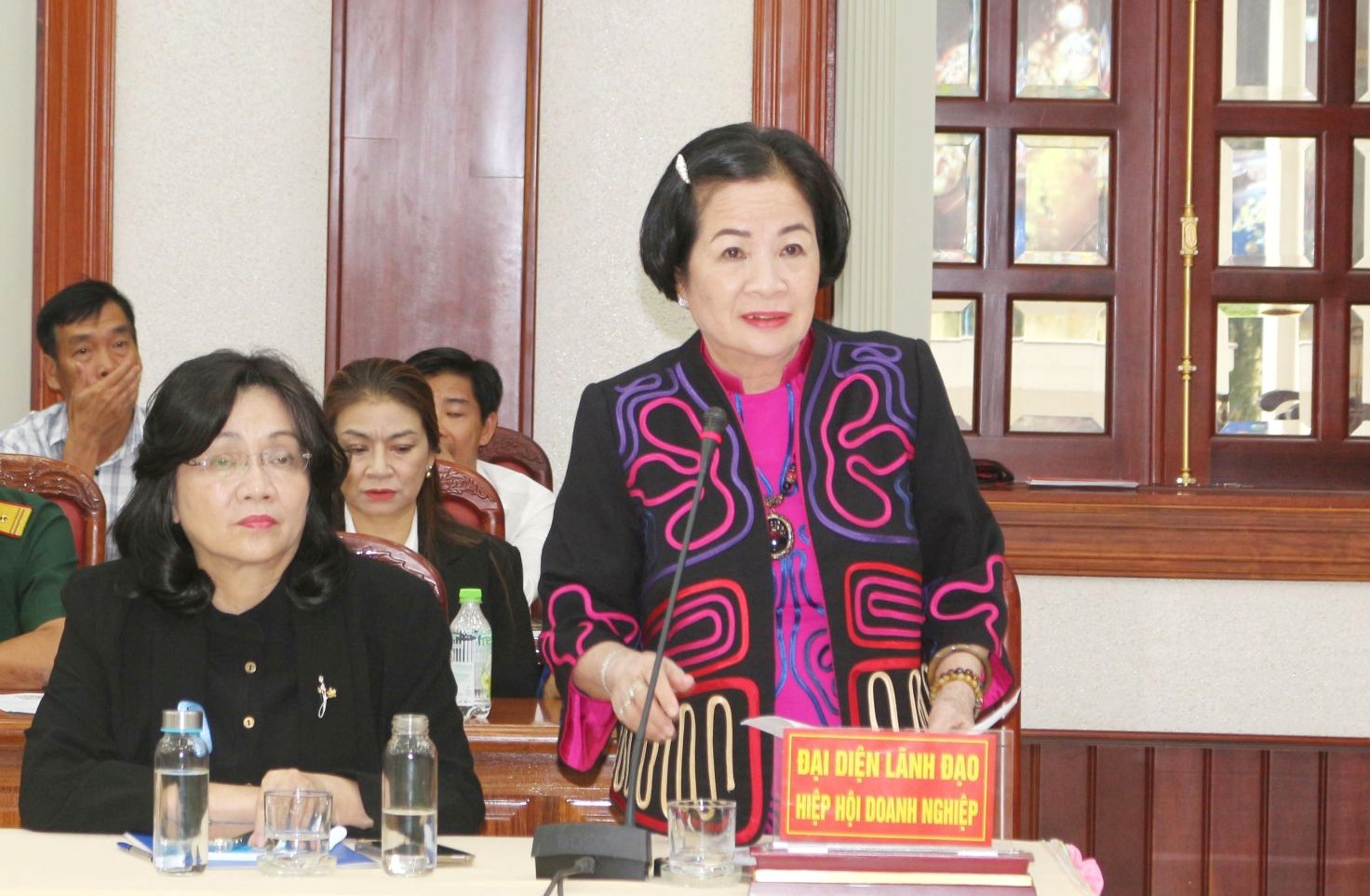 Đại diện doanh nghiệp n&ecirc;u đề xuất. Ảnh: TT