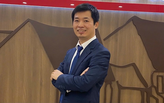 &Ocirc;ng Nguyễn Quang Huy - CEO Khoa T&agrave;i ch&iacute;nh - Ng&acirc;n h&agrave;ng, Trường Đại học Nguyễn Tr&atilde;i.