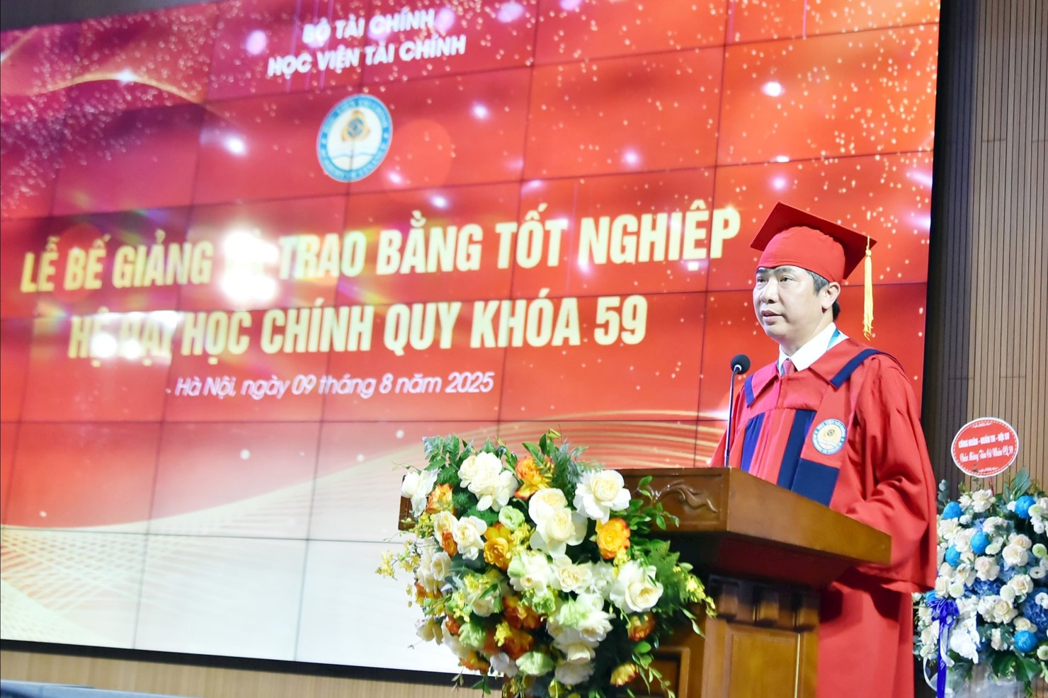 PGS., TS. Nguyễn Đào Tùng - Giám đốc Học viện Tài chính phát biểu tại buổi lễ.