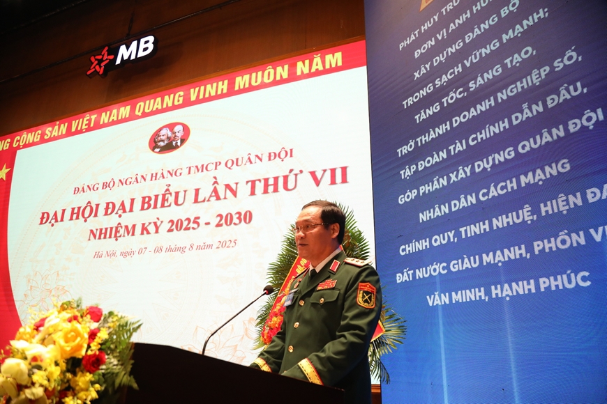 &nbsp;Thượng tướng Vũ Hải Sản ph&aacute;t biểu chỉ đạo tại Đại hội.&nbsp;