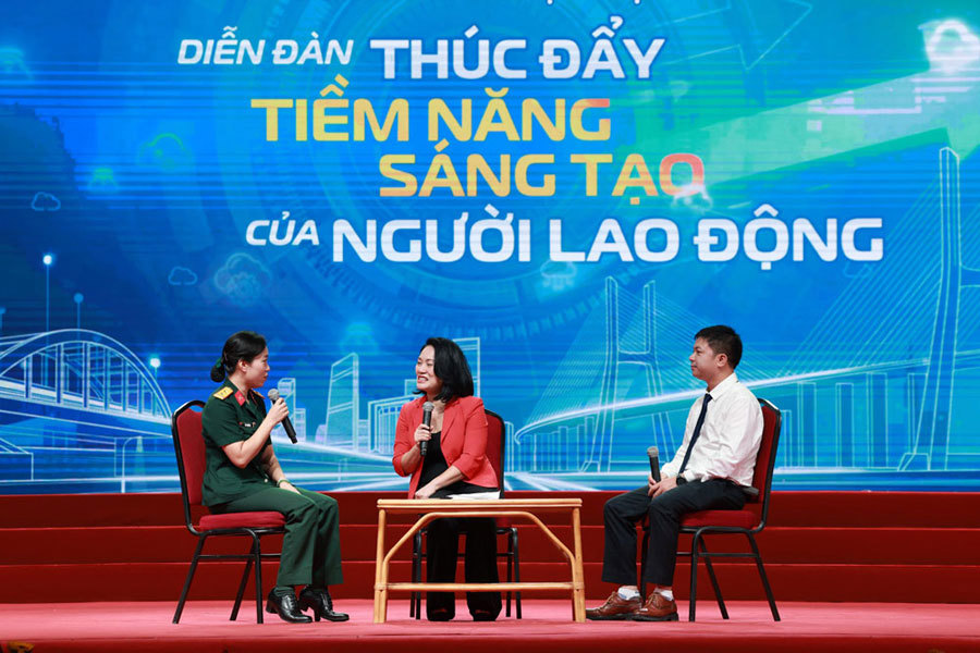 Nhiều đề xuất thiết thực của người lao động đưa ra tại Diễn đ&agrave;n nhằm th&uacute;c đẩy đổi mới s&aacute;ng tạo trong doanh nghiệp.