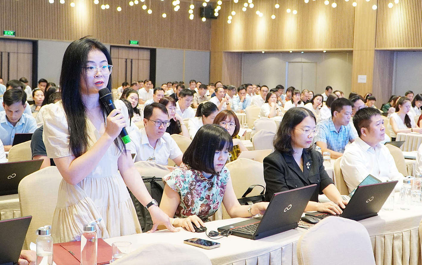 BHXH c&aacute;c địa phương tham gia &yacute; kiến v&agrave;o nghiệp vụ kiểm tra