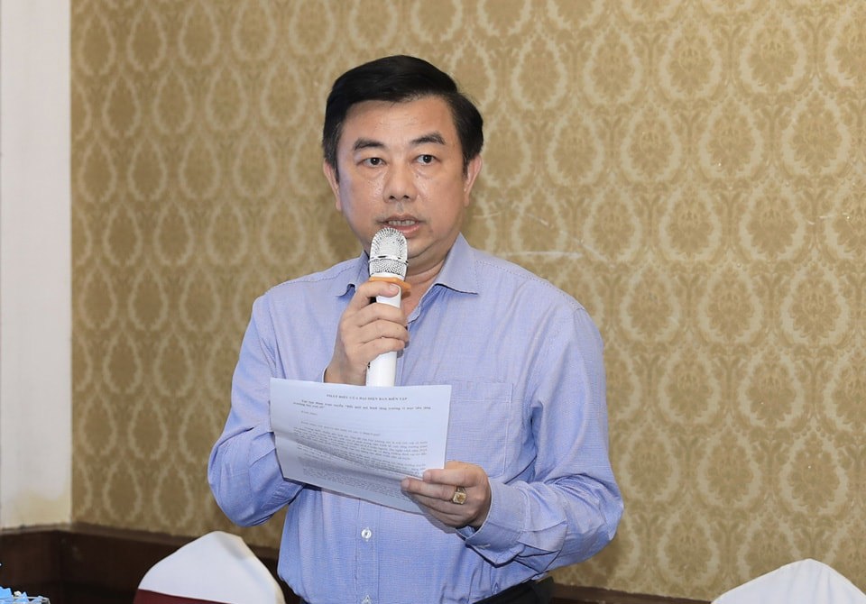 Tổng Bi&ecirc;n tập B&aacute;o H&agrave; Nội Mới Nguyễn Minh Đức ph&aacute;t biểu tại Tọa đ&agrave;m.
