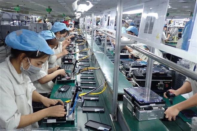Kim ngạch thương mại Việt Nam – Singapore tăng 26,1% sau 7 tháng