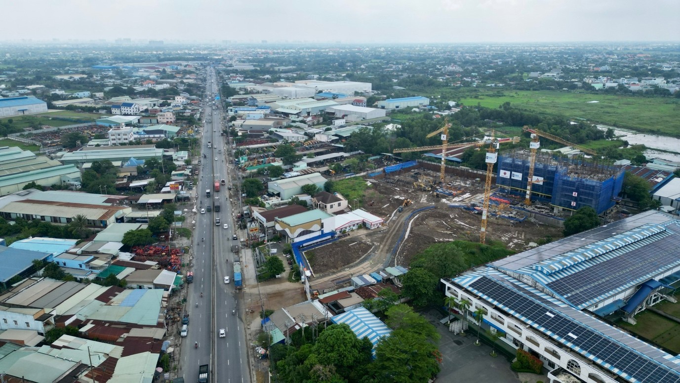 Các dự án hạ tầng trọng điểm dự kiến hoàn thành sẽ tiếp thêm lực cho thị trường. Ảnh: Anh Hào