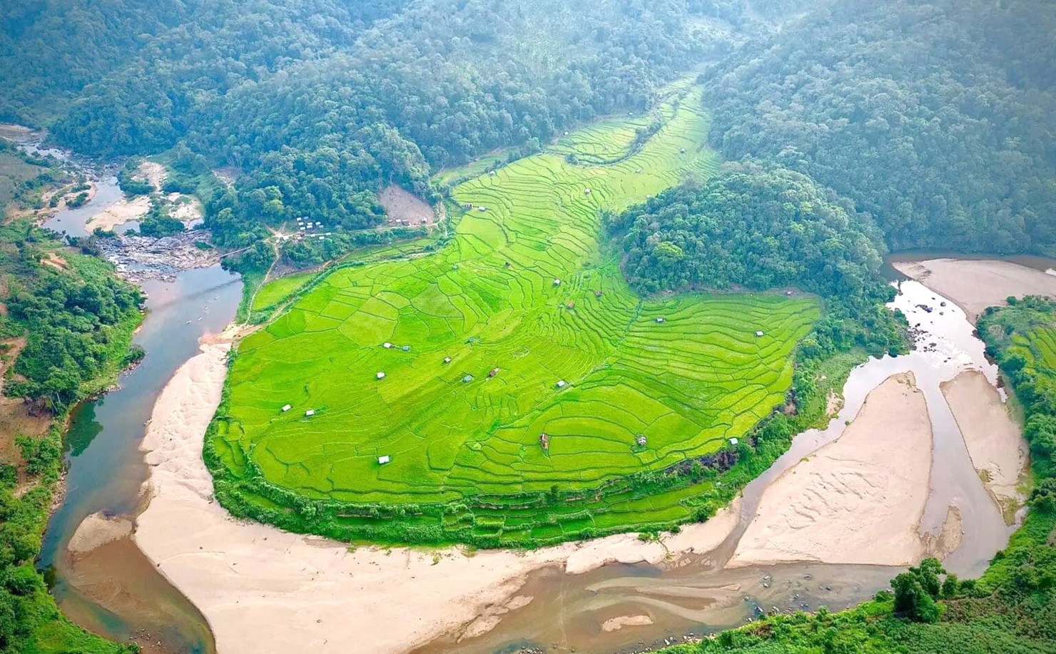 Khung cảnh ở Măng Đen. Ảnh: MĐ