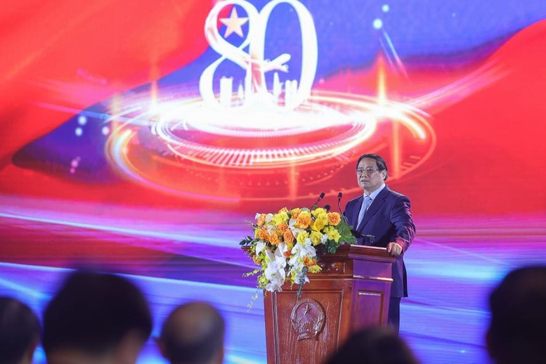 Thủ tướng Chính phủ Phạm Minh Chính phát biểu khai mạc Triển lãm. Ảnh: Nhật Bắc