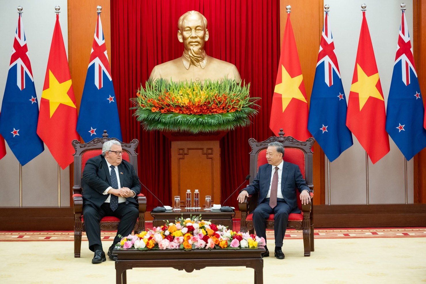 Tổng Bí thư Tô Lâm tiếp Chủ tịch Quốc hội New Zealand Gerry Brownlee. Ảnh: Phạm Thắng. 