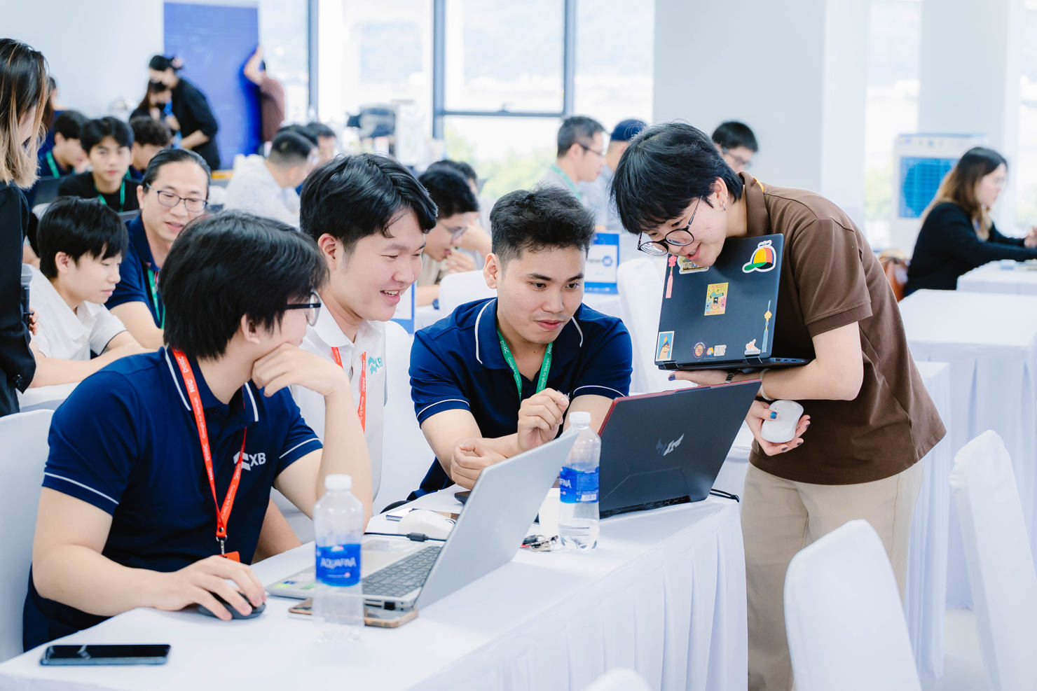 Các startup được đào tạo và tư vấn về kỹ thuật trí tuệ nhân tạo (AI).