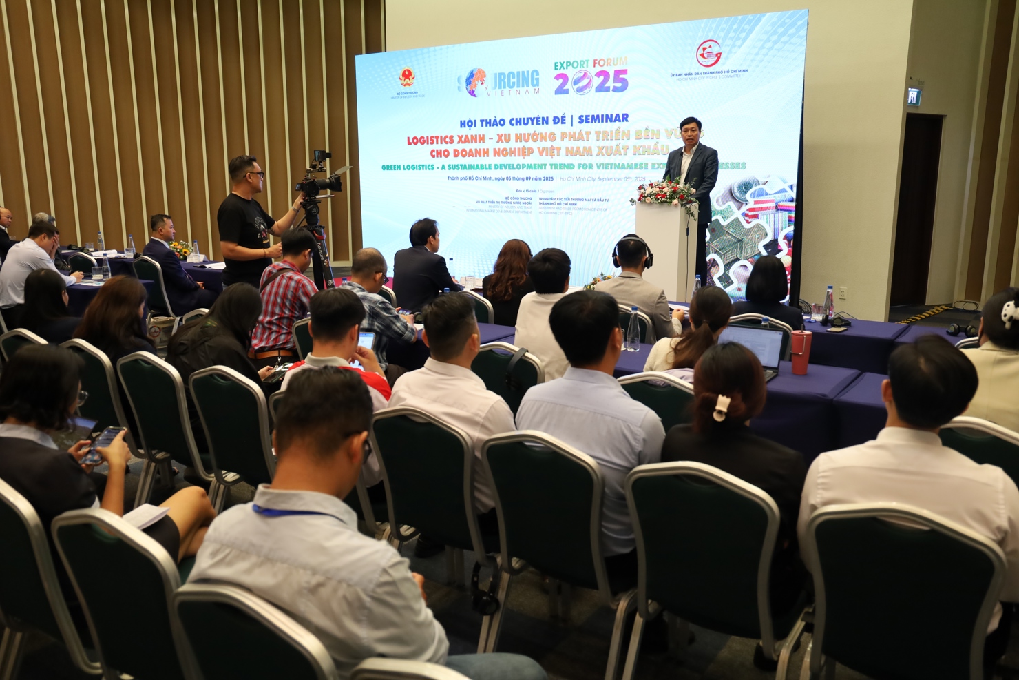 &Ocirc;ng B&ugrave;i Tuấn Hải - Ph&oacute; Chi cục trưởng Chi cục Hải quan Khu vực II cho rằng Hải quan ứng dụng c&ocirc;ng nghệ số g&oacute;p phần giảm chi ph&iacute; logistics