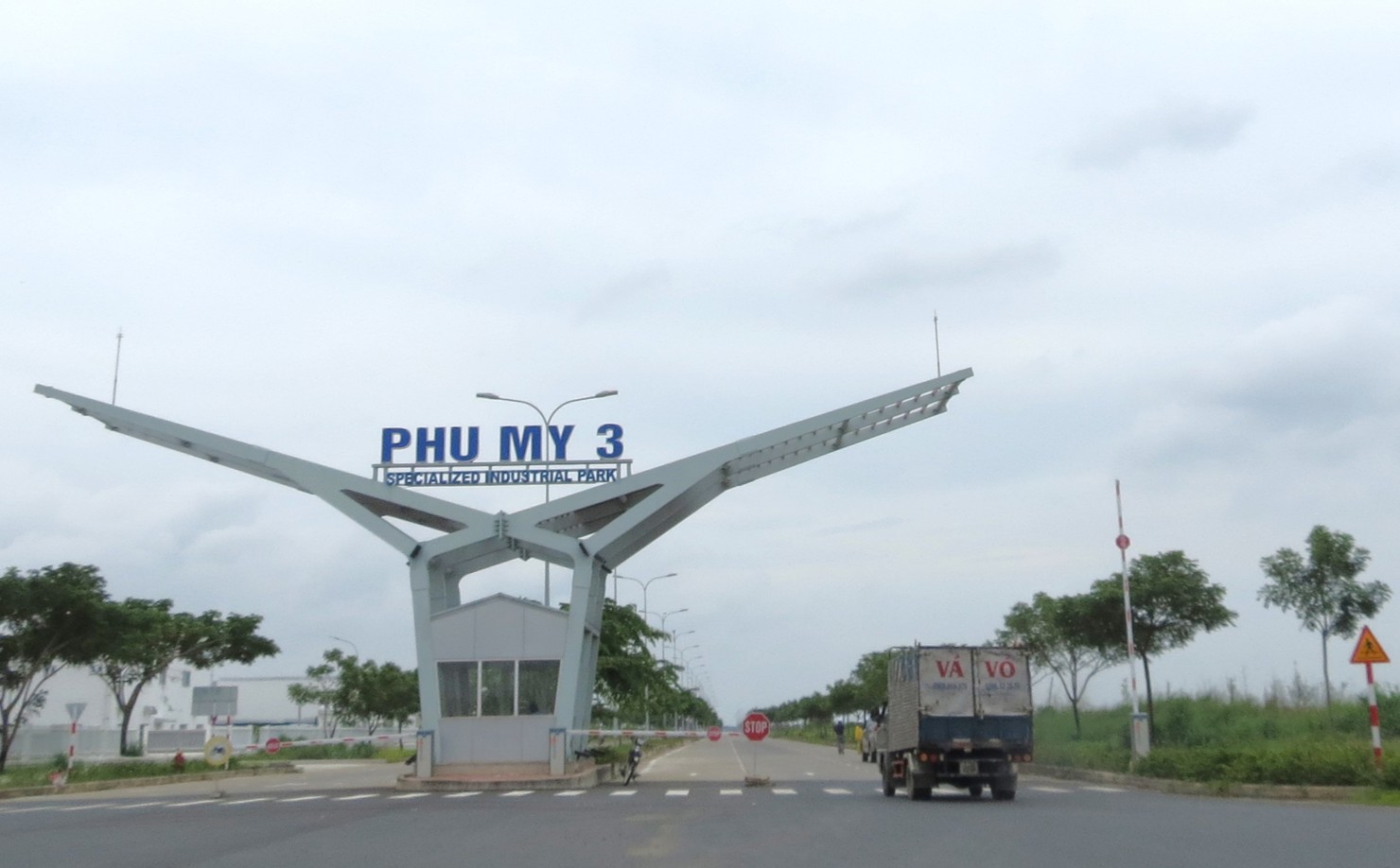 Khu vực đầu tư 3 dự &aacute;n ở TP. Ph&uacute; Mỹ (cũ) tập trung nhiều khu c&ocirc;ng nghiệp. Ảnh: Phạm Thọ