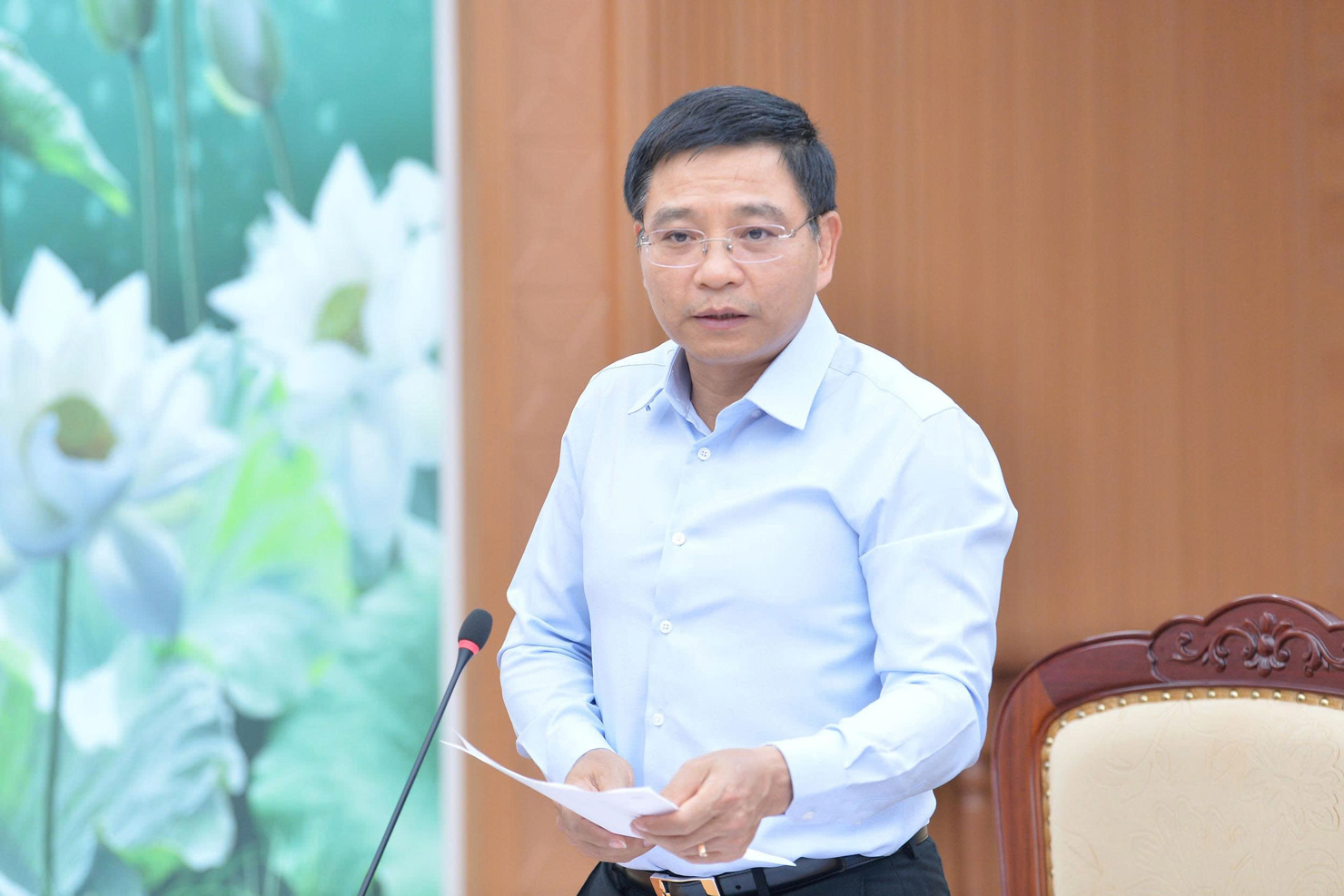 Bộ trưởng Bộ Tài chính Nguyễn Văn Thắng giải trình, làm rõ nhiều nội dung Đoàn công tác Ủy ban Kinh tế và Tài chính của Quốc hội quan tâm.