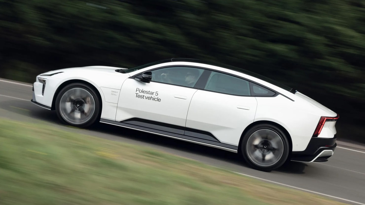 Ngoại h&igrave;nh bắt mắt của Polestar 5. Ảnh: Polestar