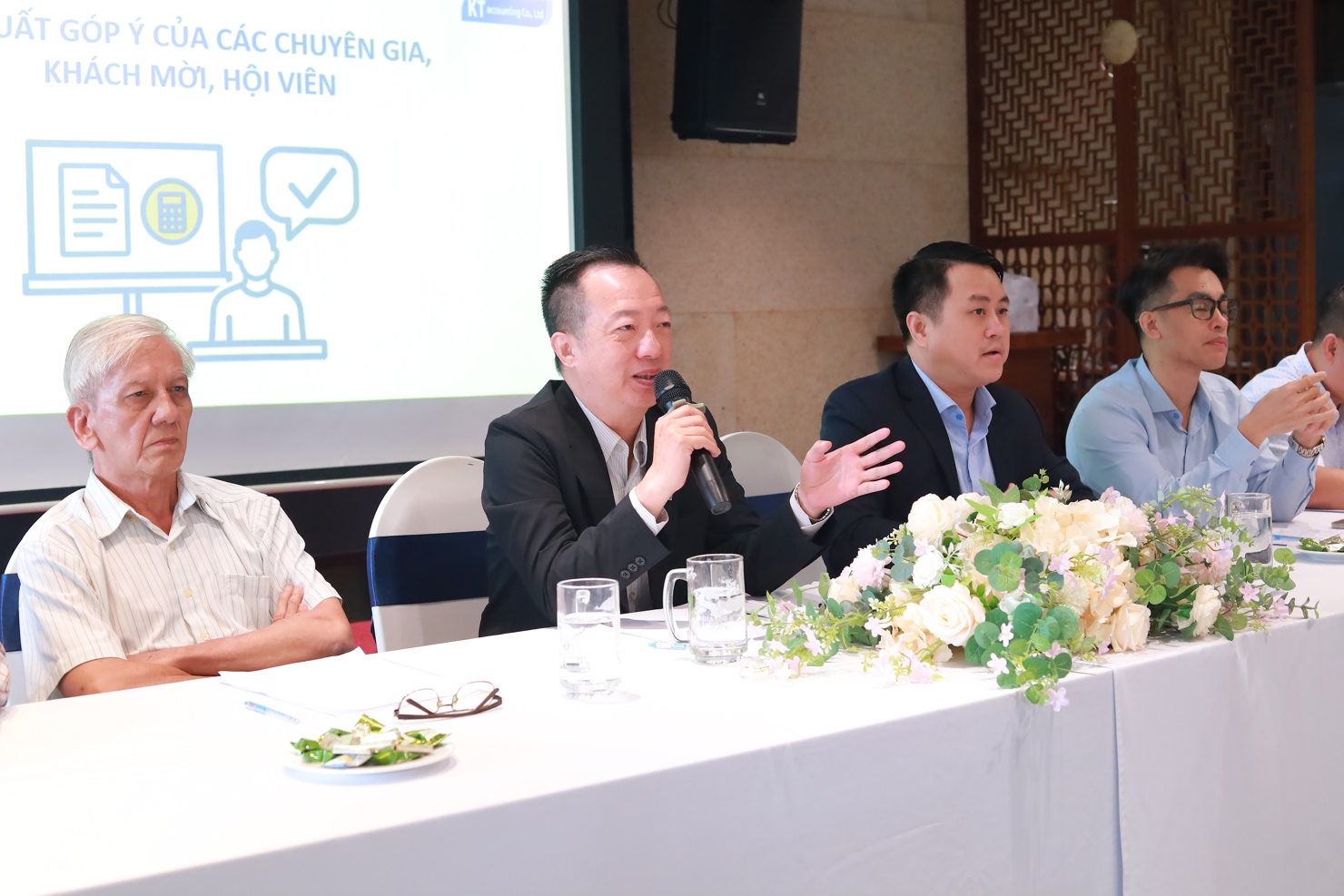 &Ocirc;ng L&ecirc; Kh&aacute;nh L&acirc;m đề xuất cần&nbsp;bảo mật th&ocirc;ng tin v&agrave; dữ liệu người nộp thuế. Ảnh: HTCAA