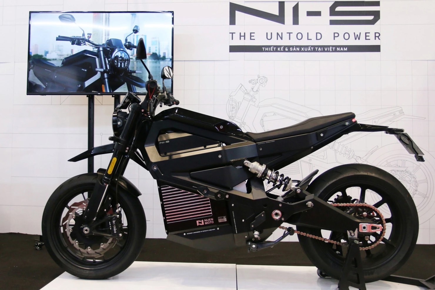 Nuen Moto N1-S trưng b&agrave;y tại Triển l&atilde;m &ocirc; t&ocirc; v&agrave; xe m&aacute;y Việt Nam 2024. Ảnh: Ho&agrave;ng Linh. &nbsp;