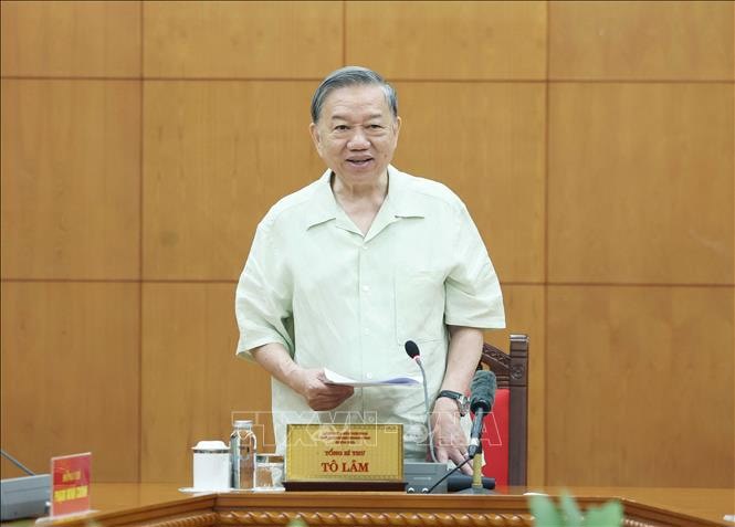 Tổng B&iacute; thư T&ocirc; L&acirc;m ph&aacute;t biểu tại buổi l&agrave;m việc. Ảnh: Thống Nhất/TTXVN&nbsp;