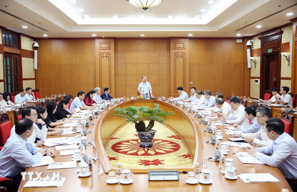 To&agrave;n cảnh cuộc l&agrave;m việc. Ảnh: Thống Nhất/TTXVN .