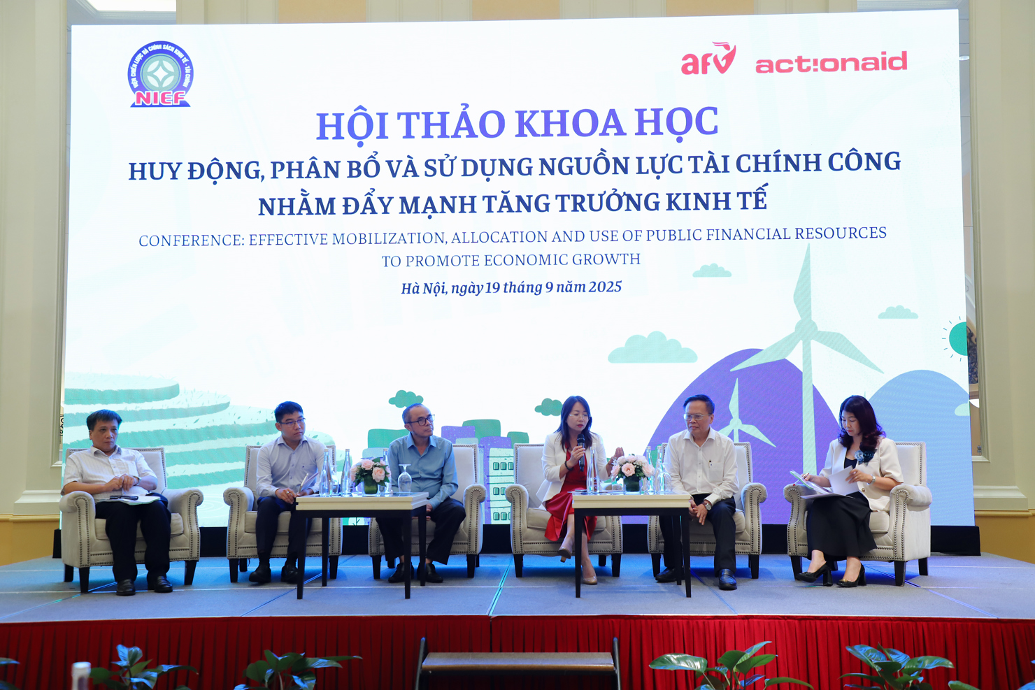 Hội thảo tập trung v&agrave;o giải ph&aacute;p n&acirc;ng cao hiệu quả quản l&yacute; t&agrave;i ch&iacute;nh c&ocirc;ng trong bối cảnh mới.