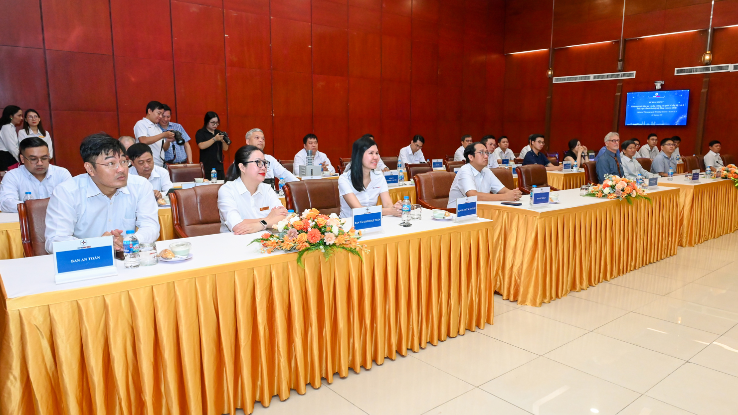 Quang cảnh Lễ khai giảng.
