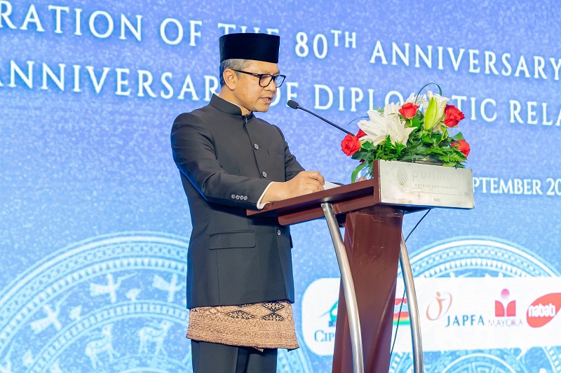 Đại sứ Indonesia tại Việt Nam, Ng&agrave;i Denny Abdi đọc diễn văn khai mạc.