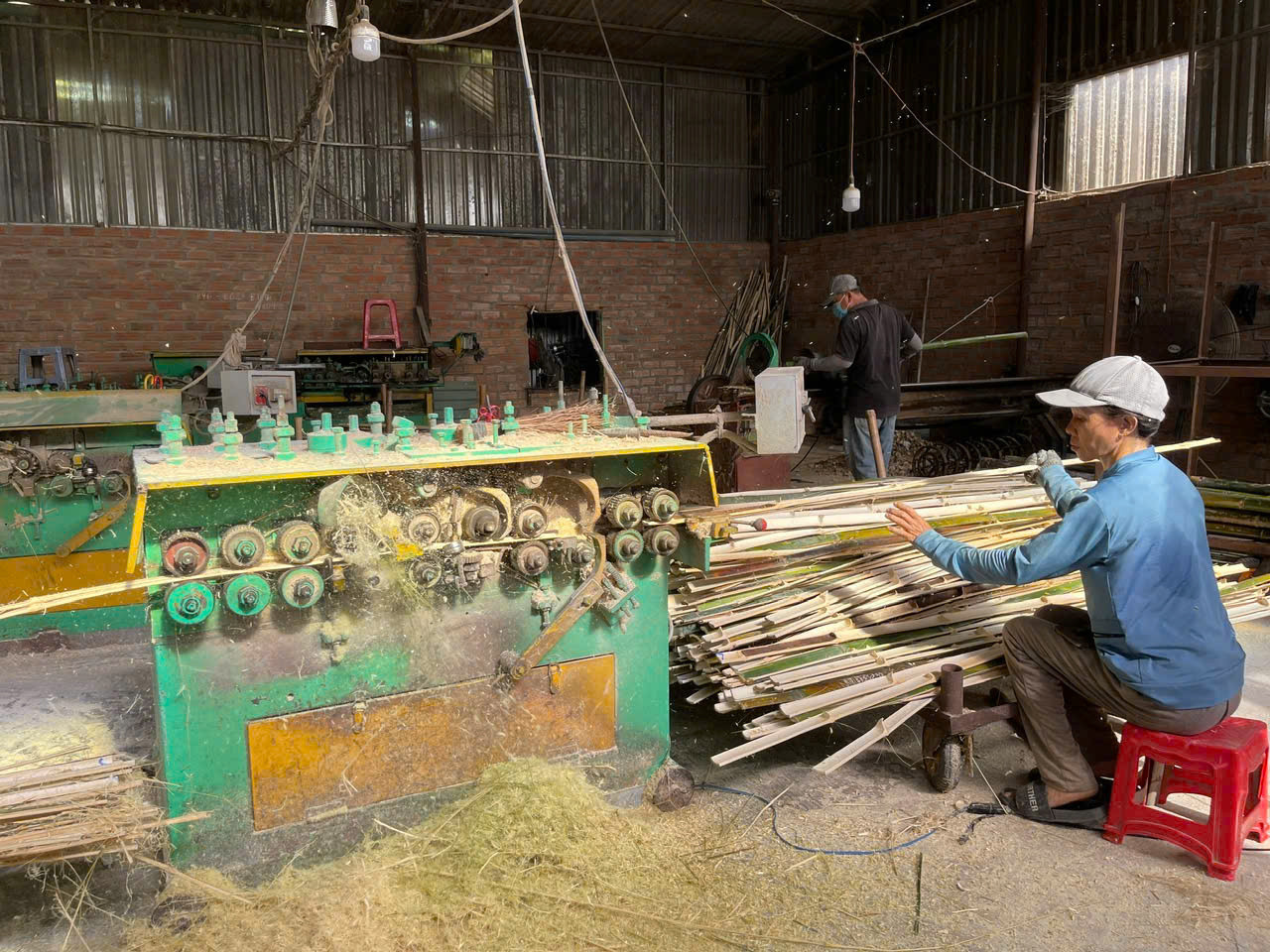 Gia Lai c&ograve;n ch&uacute; trọng c&ocirc;ng t&aacute;c đ&agrave;o tạo nghề, giải quyết việc l&agrave;m v&agrave; n&acirc;ng cao tr&igrave;nh độ d&acirc;n tr&iacute; cho người d&acirc;n ngh&egrave;o.