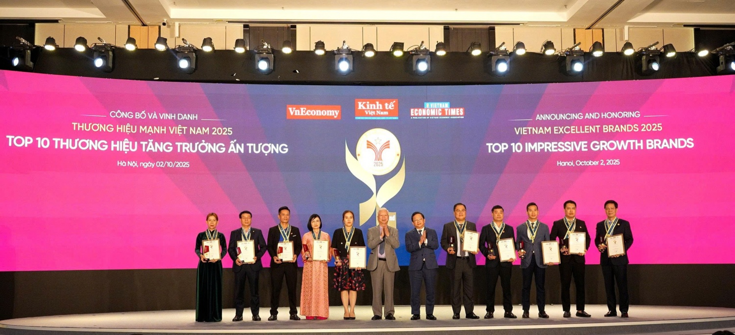 Hai doanh nghiệp ph&acirc;n b&oacute;n - đơn vị th&agrave;nh vi&ecirc;n của Petrovietnam c&oacute; t&ecirc;n trong Top 10 Thương hiệu Tăng trưởng ấn tượng.