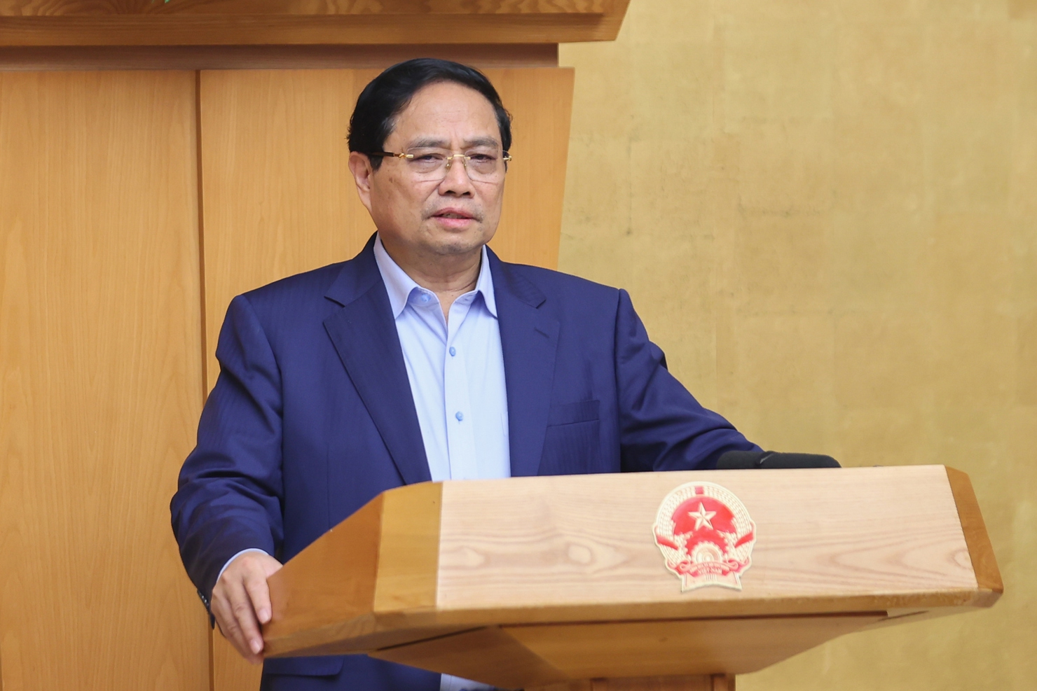 Thủ tướng đề nghị c&aacute;c đại biểu thảo luận, x&aacute;c định r&otilde; c&aacute;c nhiệm vụ, giải ph&aacute;p trọng t&acirc;m th&aacute;ng 9 v&agrave; qu&yacute; IV/2025. Ảnh: VGP/Nhật Bắc