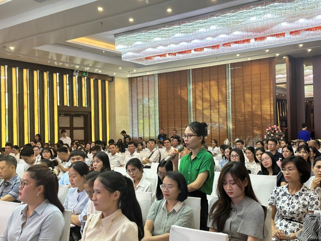 Hải quan khu vực X khắc phục khó khăn, hoạt động ổn định theo mô hình mới - Ảnh 2