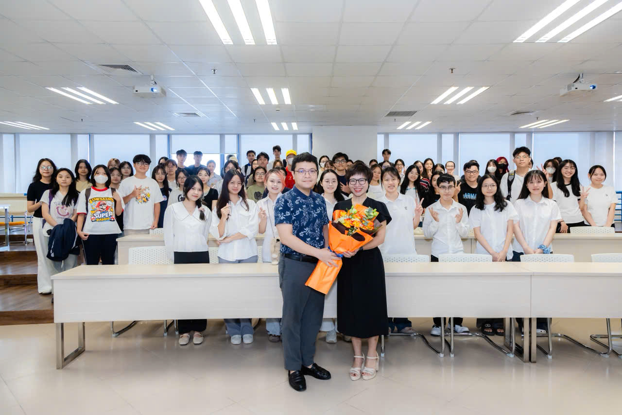 Talkshow “Chuyện nghề kế toán” đã tạo nên một không gian học hỏi, kết nối và truyền cảm hứng