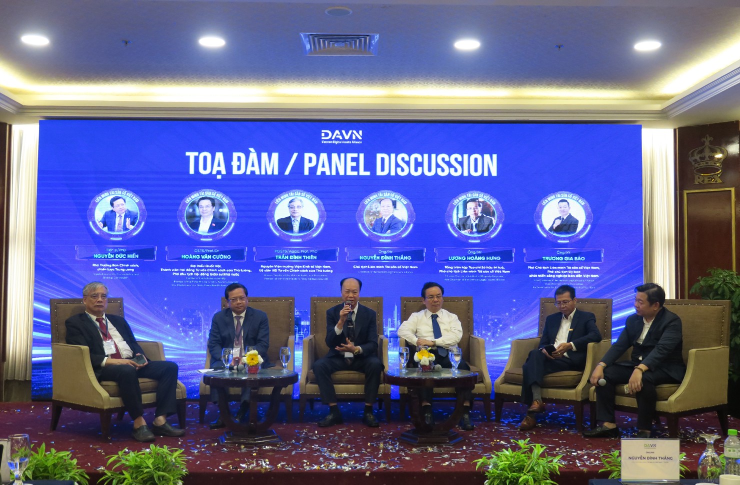 C&aacute;c chuy&ecirc;n gia đều cho rằng, thị trường t&agrave;i sản số tại Việt Nam đang đứng trước cơ hội lớn để thay đổi cục diện kinh tế quốc gia. Ảnh: Đức Mỹ