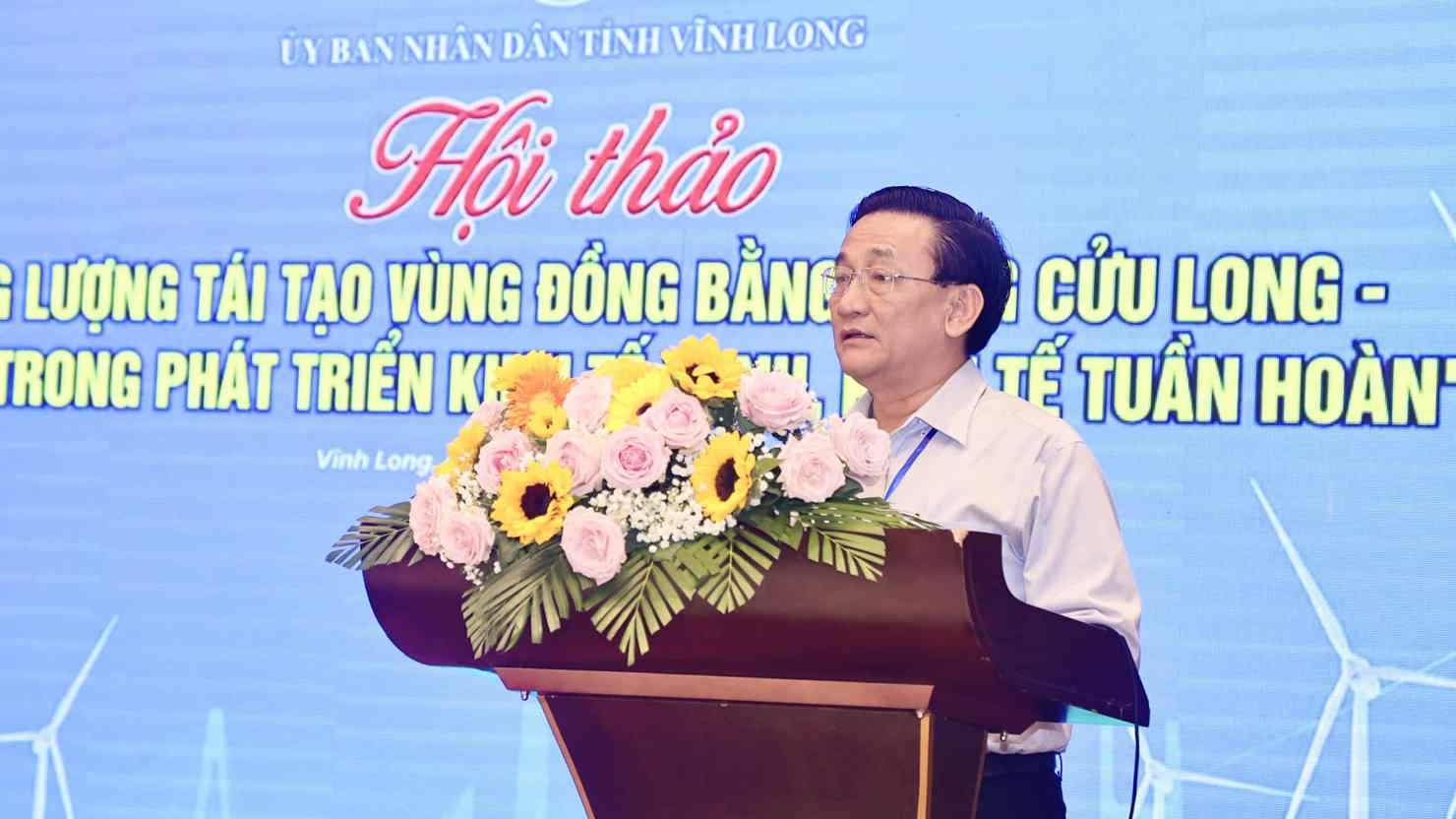 Gi&aacute;m đốc Sở C&ocirc;ng Thương tỉnh Vĩnh Long Trần Quốc Tuấn th&ocirc;ng tin về tiềm năng ph&aacute;t triển kinh tế xanh của khu vực. Ảnh:&nbsp;Trang th&ocirc;ng tin điện tử Vĩnh Long