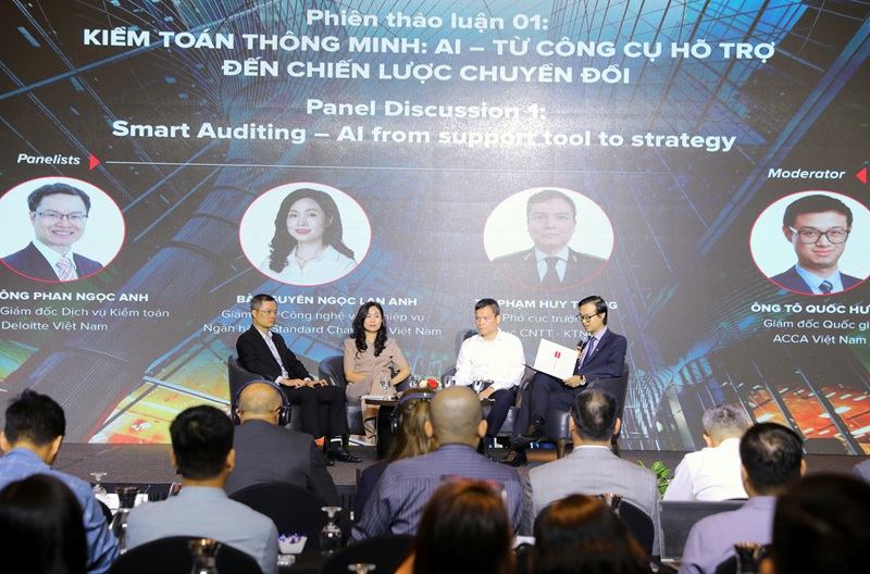 C&aacute;c đại biểu chia sẻ tại Hội thảo.&nbsp;