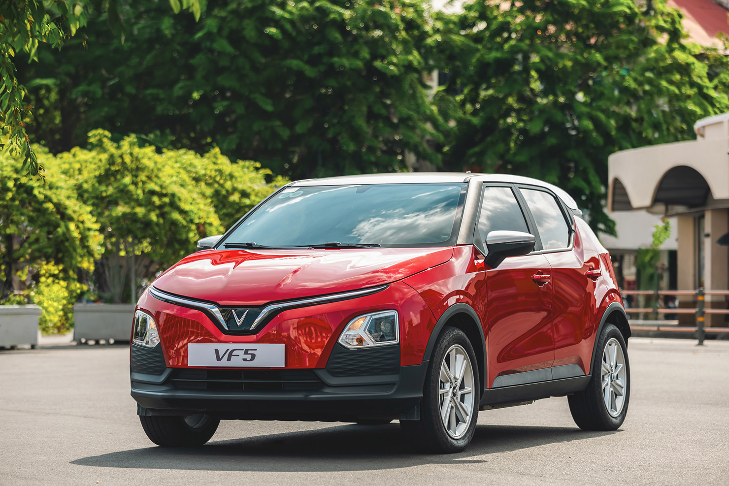 Gần 31.000 xe VF 5 được b&aacute;n ra trong 9 th&aacute;ng năm 2025.